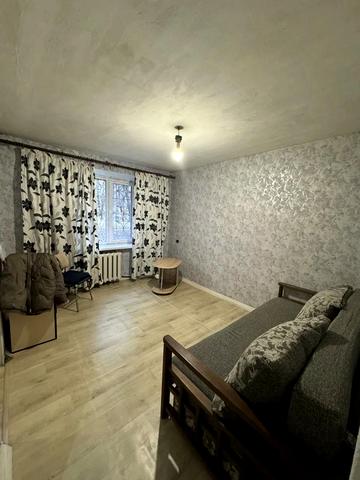 Будівельників вул., 14-А