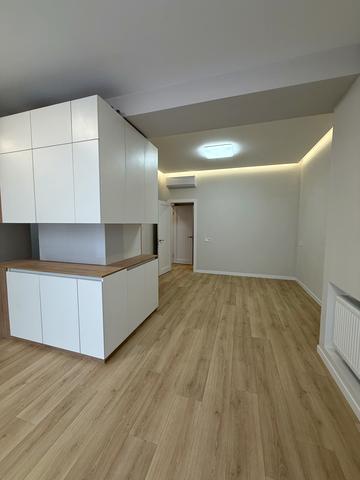 Науки просп. (Гагаріна), 112-А