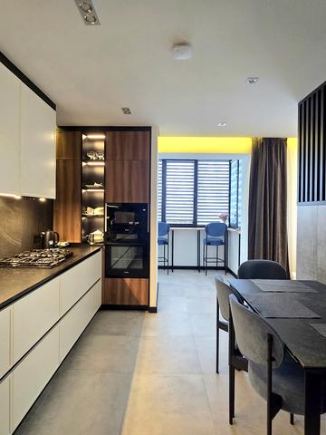 Центральна вул. (Мічуріна), 2а