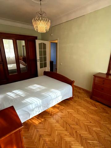 Вадима Гетьмана вул., 22