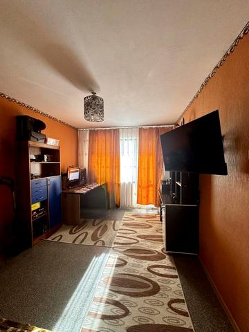 Набережна Перемоги вул., 126