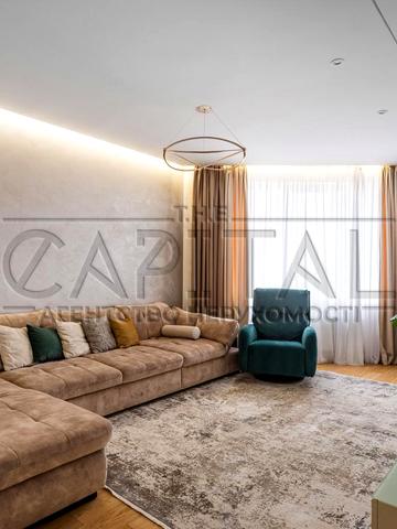 Василя Тютюнника вул. (Анрі Барбюса), 37/1