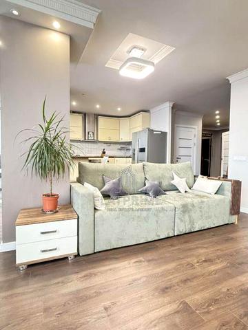 Вадима Гетьмана вул., 1-А