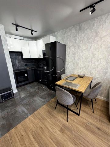 Європейського Союзу просп. (Правди), 51