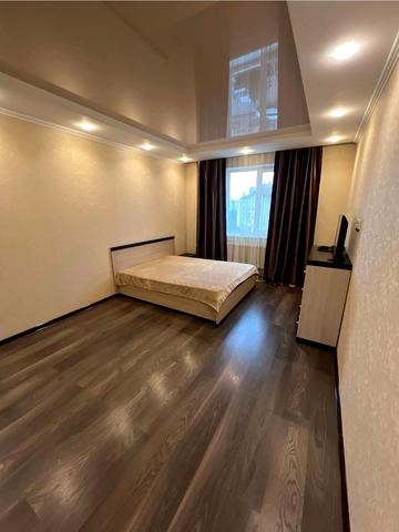 Гетьмана Павла Полуботка вул., 29