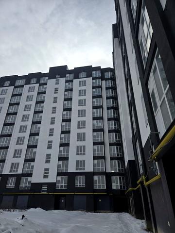 Чорновола вул., (Будинок 2)