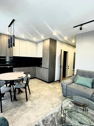 Голосіївський просп. (40-річчя Жовтня), 76