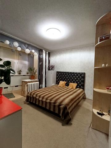 Володимира Івасюка просп. (Героїв Сталінграду), 39-А