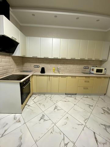 Генуезька вул., 3а