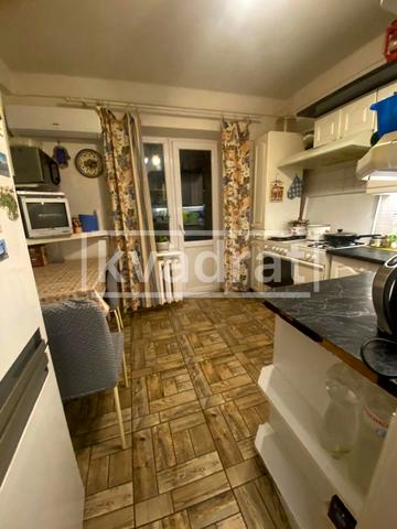 Русанівська набережна вул., 10/1