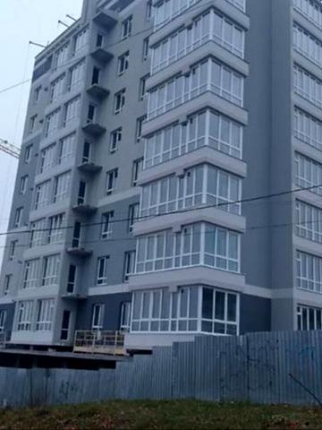 Степана Бандери вул., (Будинок)