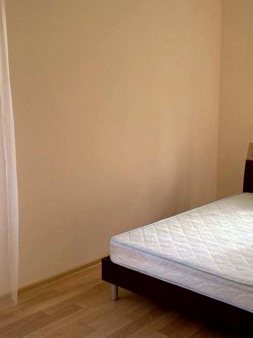 Тютюнників вул. (), 49