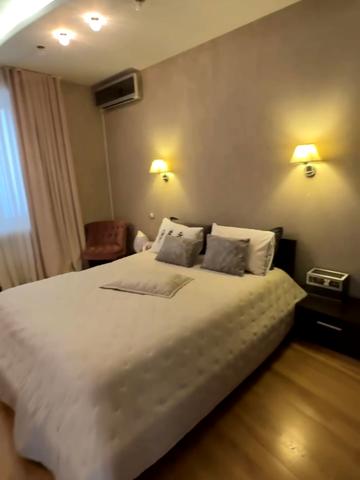 Мистецтв вул. (Червонопрапорна), 7/9