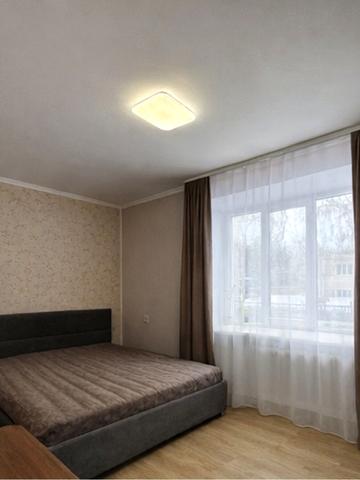 Інститутська вул., 17/2