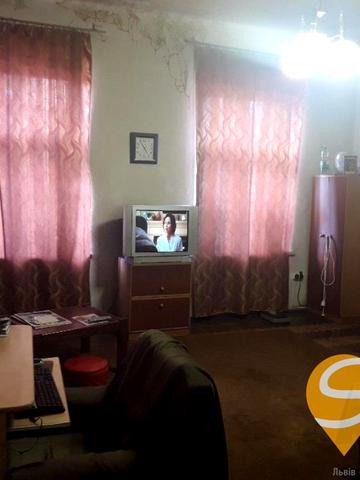 Степана Бандери вул. (), 15