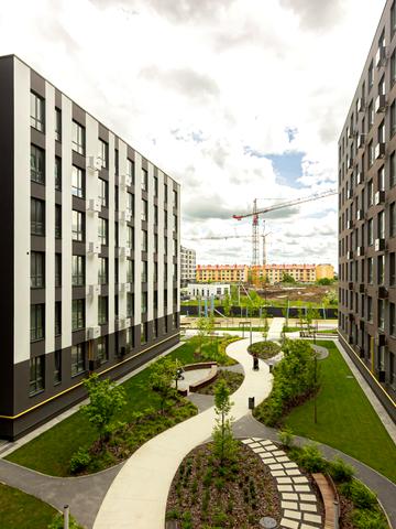 Героїв Майдану вул., (Будинок 6)