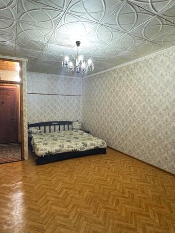 Метробудівників вул., 20