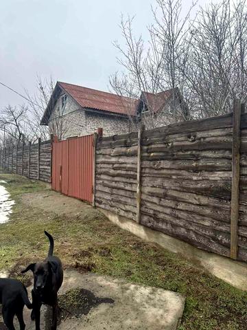 набережна, 7