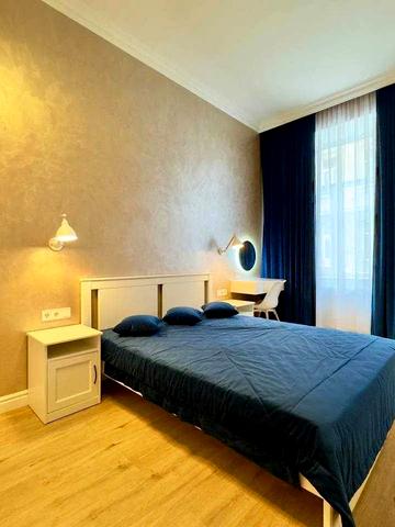 Скельна вул., 3