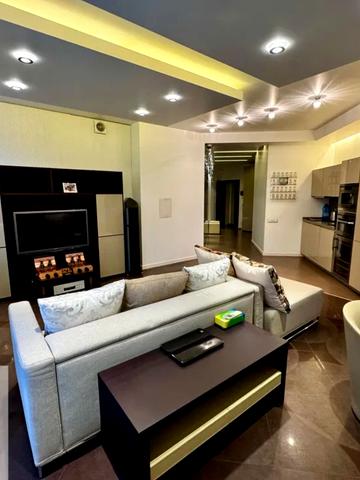 Тараса Шевченка бульв., 11-А