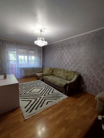 Академіка Корольова вул., 23