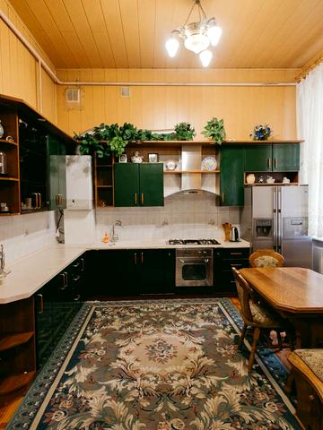 Успенська вул. (Чичерина), 60