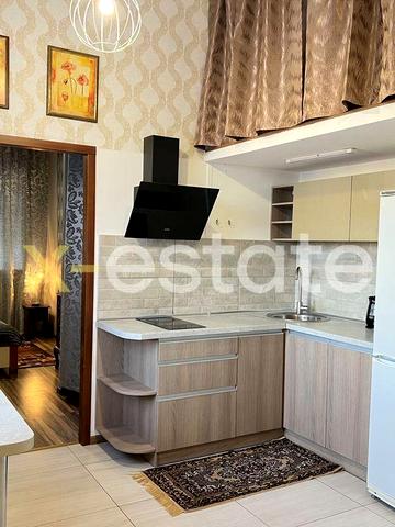 Героїв Харкова просп. (Московський), (Будинок 6)