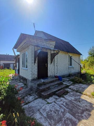 Офіцерська вул., 4