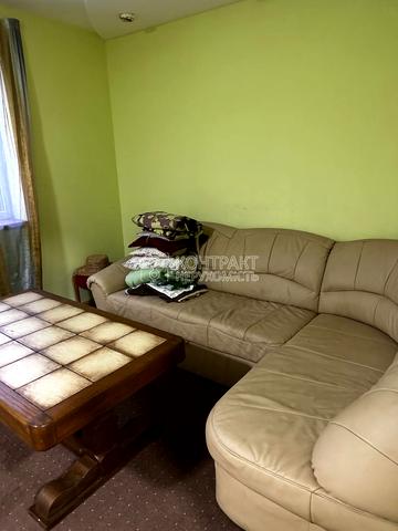 Центральна, 194