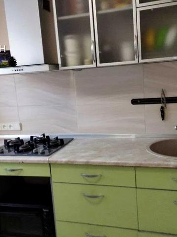 Северина Потоцького пров. (Сімнадцятого Партзїзду), 10