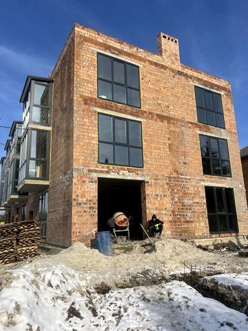 Івана Богуна вул., 2