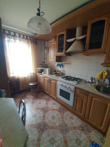 Любарська вул., 4