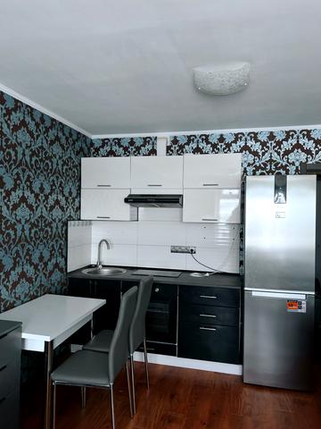 Сумгаїтська вул., 21