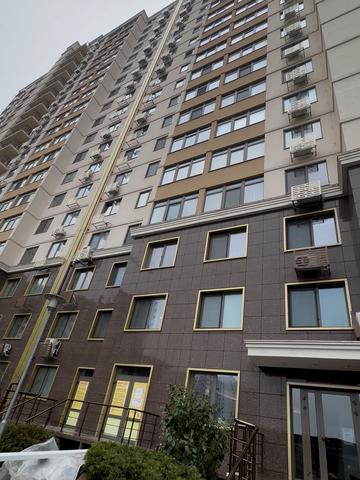 Перлинна вул., 1б