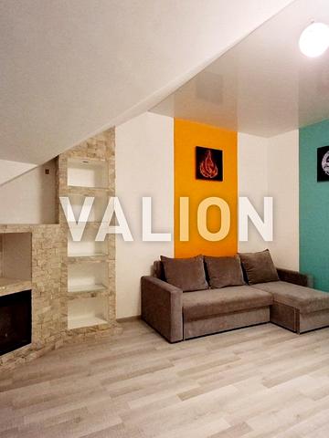 Богдана Хмельницького вул., 9-Б