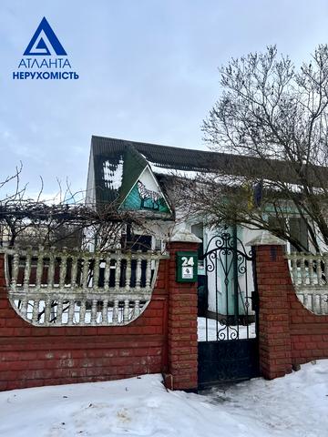 Броварна вул., 24