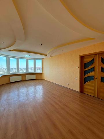 Героїв Небесної Сотні вул. (Федька), 3