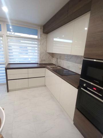 Євгена Олесницького вул. (), 35