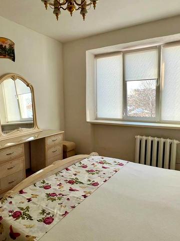 Михайла Яцкова вул. (), 25