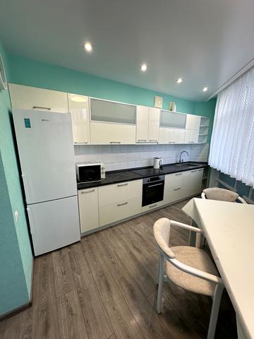 Ростиславська вул. (Маршала Рибалка), 5-Б