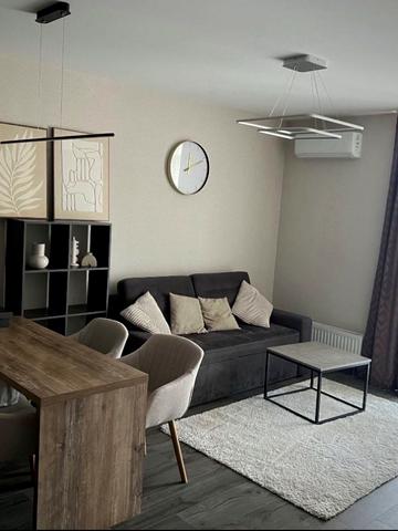 Предславинська вул., 55-А