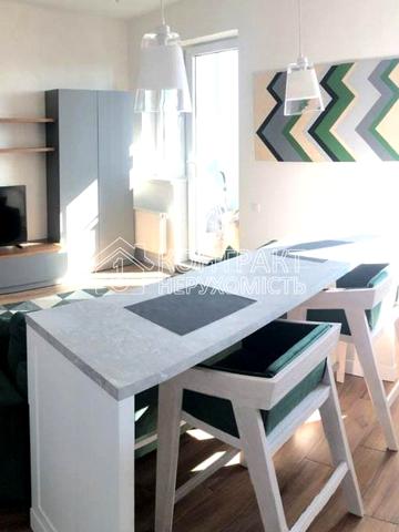 Мироносицька вул., 74