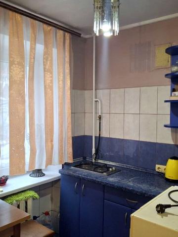 Предславинська вул., 12