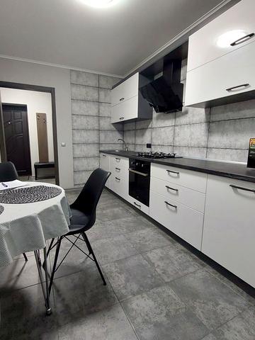 Оксамитова вул., 20-Г