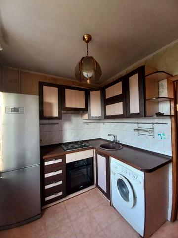 Максима Кривоноса вул., 7