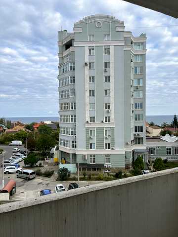 Радісна вул., 21а