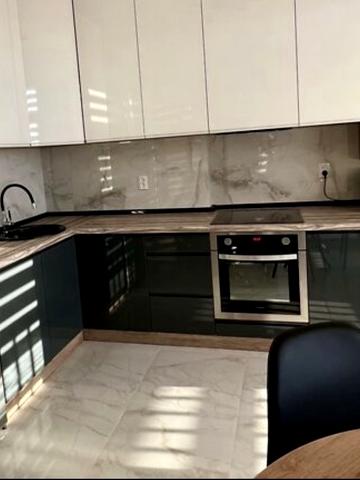 Миколи Бобяка вул., 17-Б