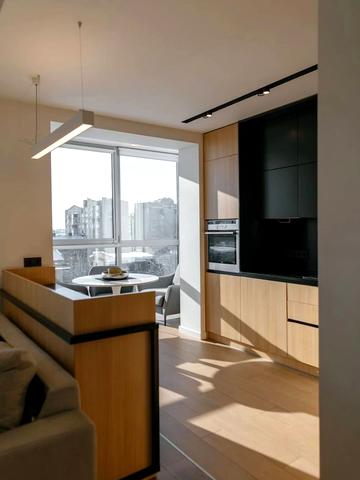 Михайла Яцкова вул. (), 13