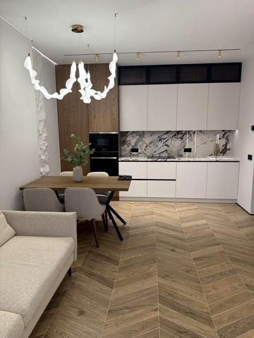 Тиводара Легоцького вул., 80