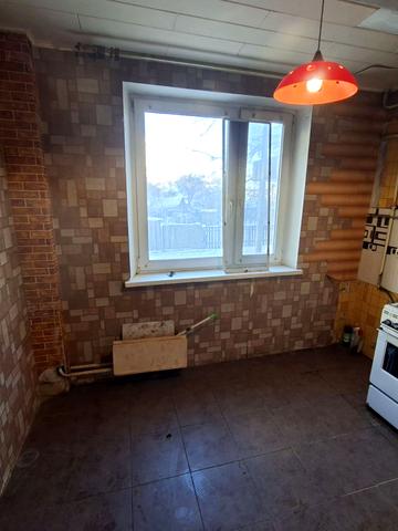 Електровозна вул., 36